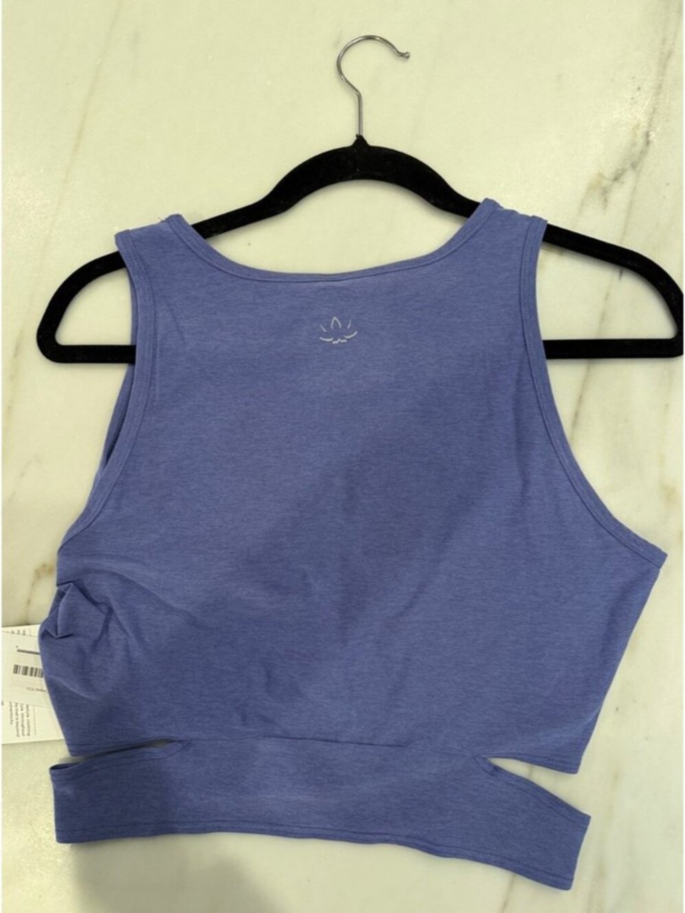 Cropped Tank - Picture 2 of 2